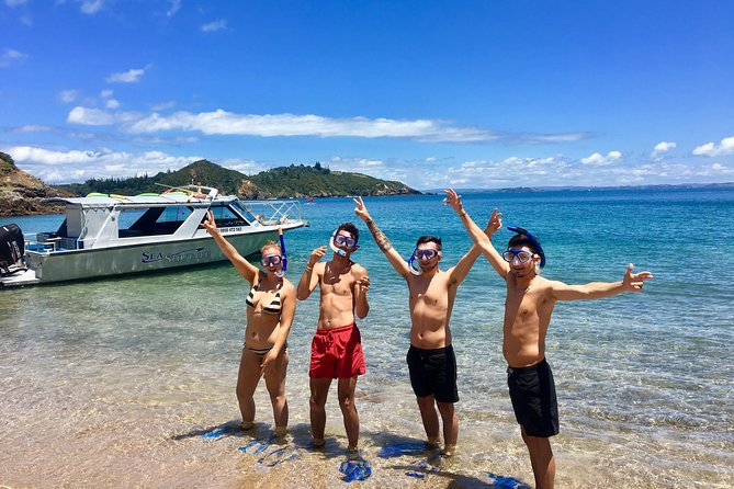 Hole in the Rock Cruise & Island Tour - with two island stopovers - Is $104.88 Good Value?