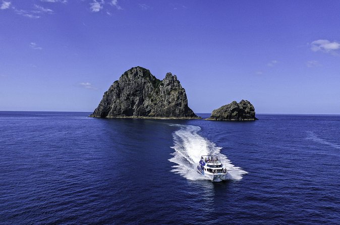 Hole in the Rock Scenic Cruise including Dolphins and Island stop - Ninety minutes at Otehei Bay