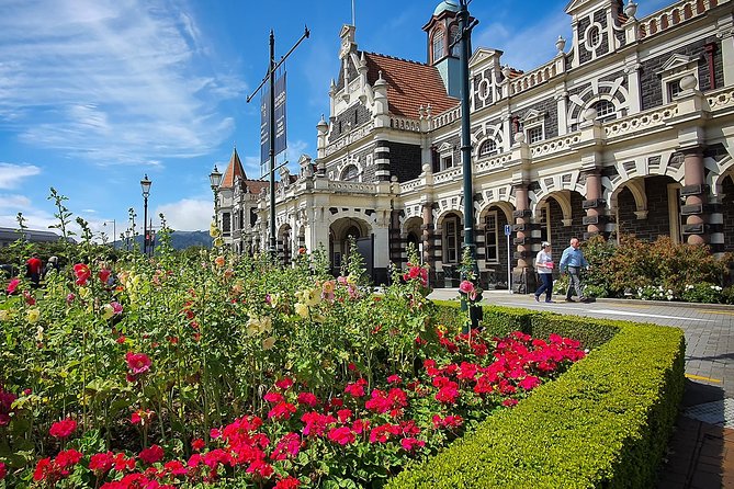 Iconic Shore Excursion: Dunedin City Highlights Tour - Baldwin Street delivers the famous photo