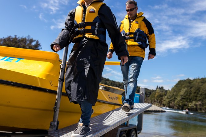 Jet Boat Journey through Fiordland National Park - Pure Wilderness - Reaching Lake Manapouri and finding the quiet