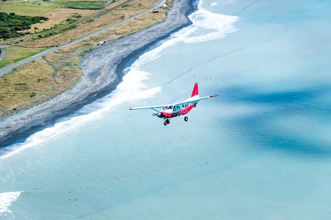 Kaikoura: Coastal and Alpine Scenic Airplane Flight - From Kaikoura Airport to 6,000 Feet