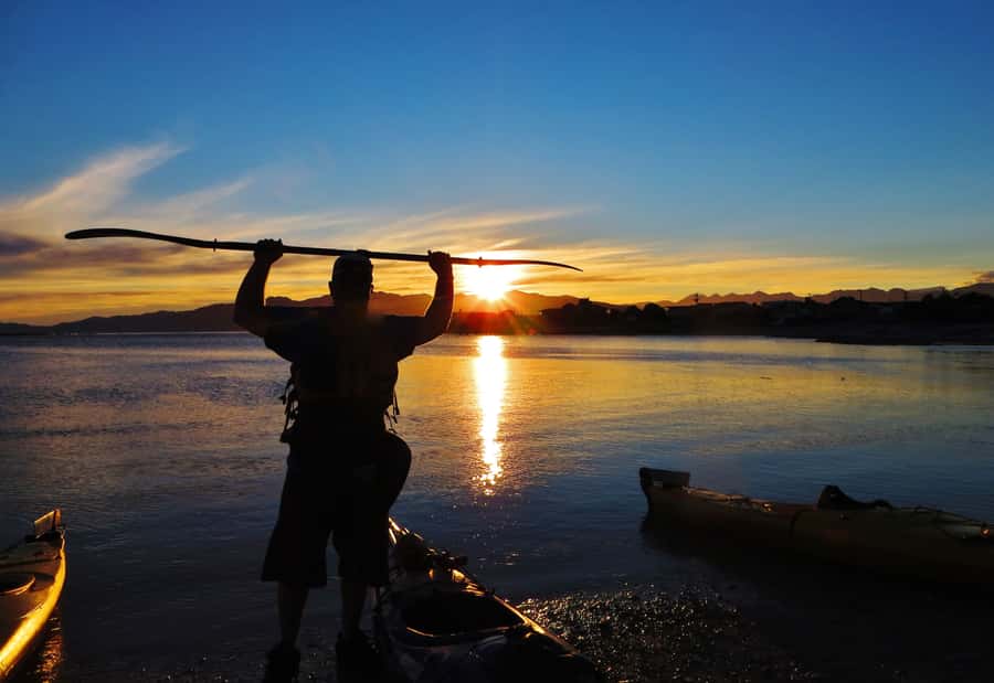 Kaikoura: Sunset Evening Kayaking Tour - Fur seals are the dependable stars