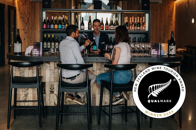 Kinross Winery: Classic Central Otago Wine Tasting Experience - The hosts are the main event
