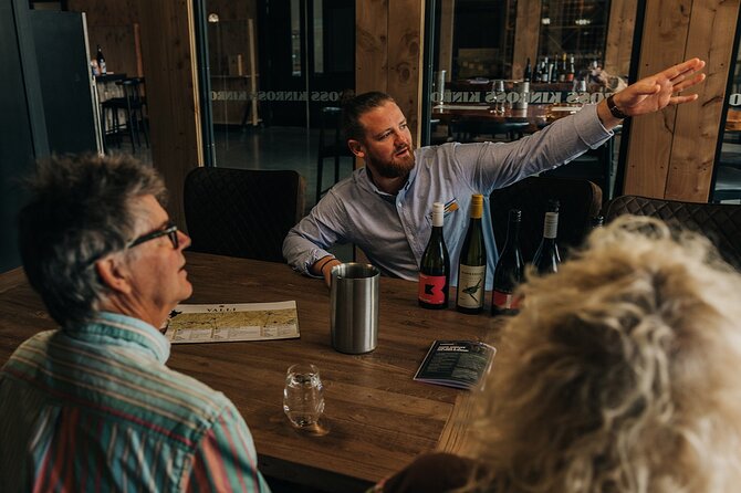 Kinross Winery: Classic Central Otago Wine Tasting Experience - Arriving at the Gibbston Highway cellar door