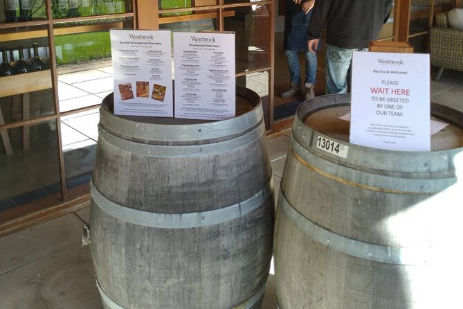 Kumeu Winery Boutique Tour with Gourmet Lunch from Auckland - Who should book this experience?