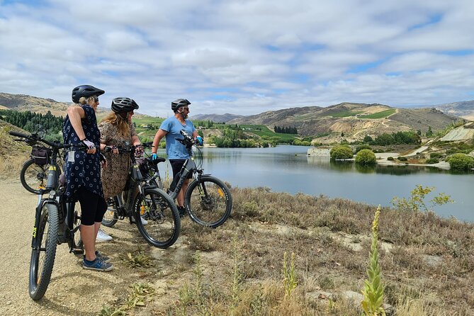 Lake Dunstan E Bike Trail Activity - Starting at Clyde’s old railway station