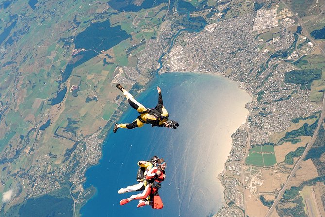 Lake Taupo 12,000-Foot Tandem Skydiving - Why 12,000 feet is a smart choice