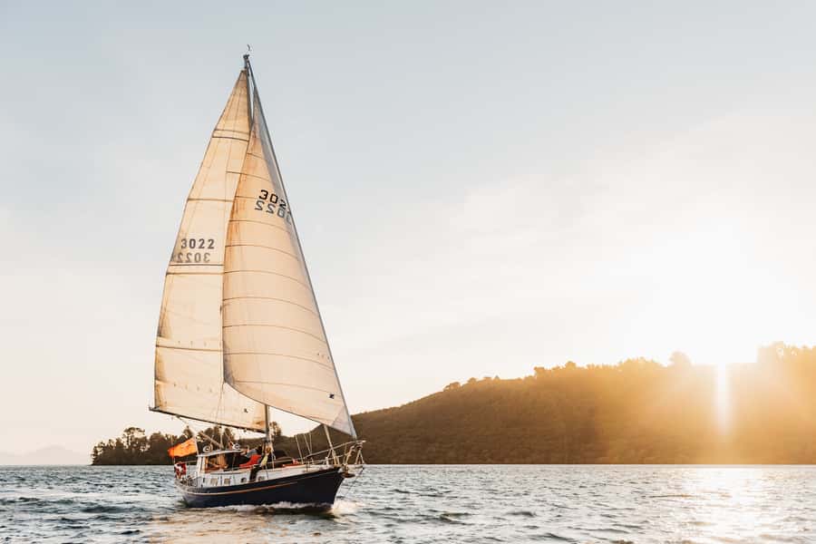 Lake Taupo: Classical Sailing to the Māori Rock Carvings - The journey across Australasia’s largest freshwater lake