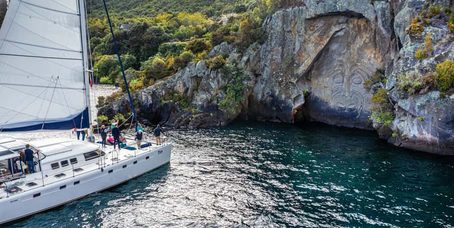 Lake Taupo: Luxury Sailing Catamaran to Māori Rock Carvings - How the $41 fare works out