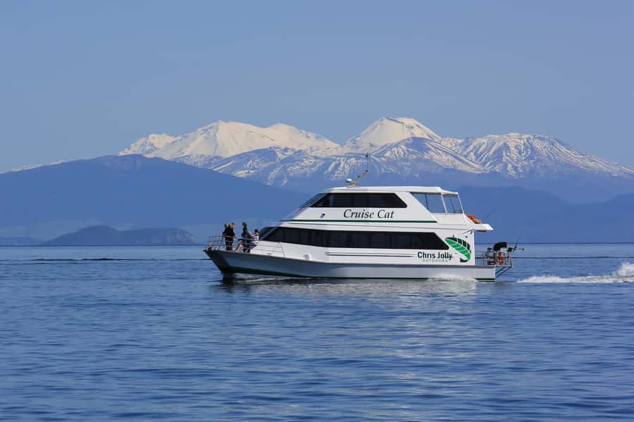 Lake Taupo: Maori Rock Carvings 10.30 AM 1.5-Hour Cruise - A gentle start from Taupō Boat Harbour