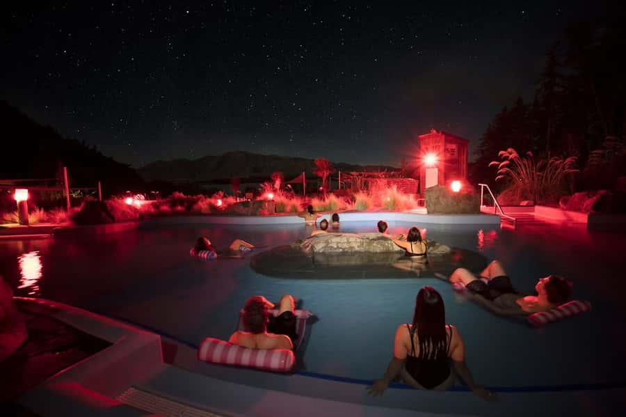 Lake Tekapo: 1.5-Hour Hot Pools & Stargazing Experience - What happens when the weather turns sour