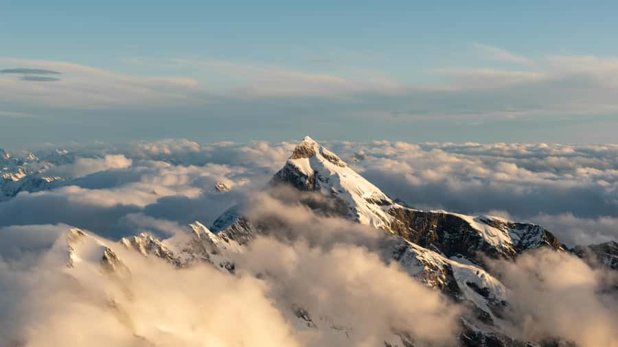 Lake Tekapo: 50-Minute Mount Cook and Beyond Scenic Flight - Who will enjoy this flight most?