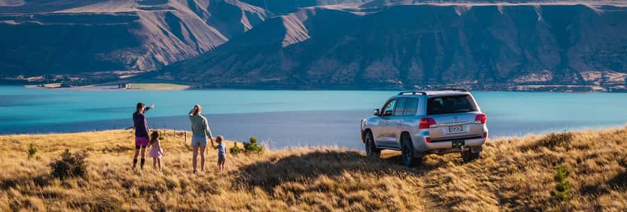 Lake Tekapo: Glaciers, Mountains, and Landscapes Scenic Tour - Lake Tekapo, Lake Pukaki, and the Mount Cook views