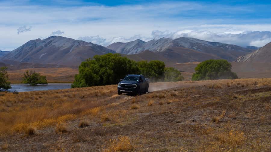 Lake Tekapo Guided 4WD Tours (Small Group, Carbon Positive) - Key points to know before you book