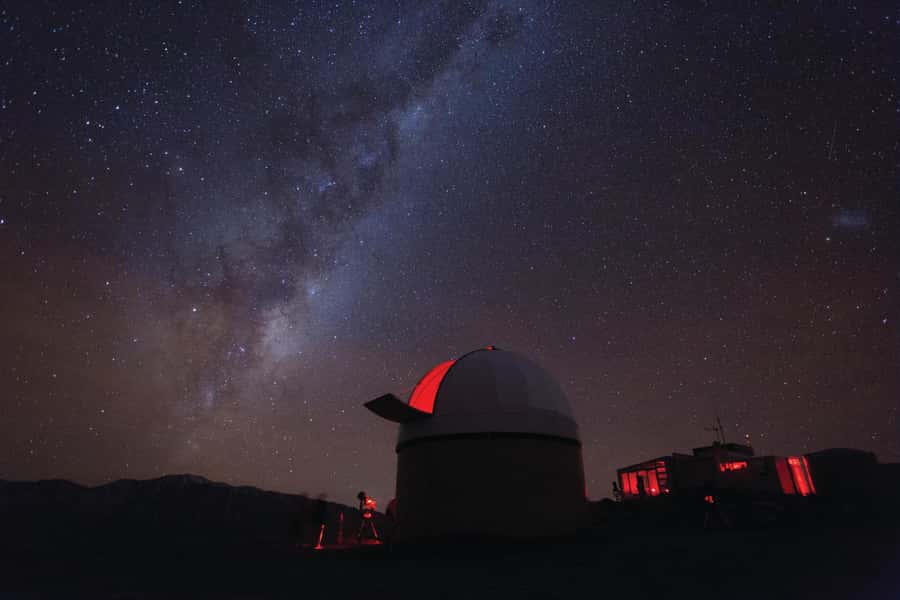 Lake Tekapo: Mountaintop Stargazing at Mount John Summit - Checking in at the Dark Sky Project base