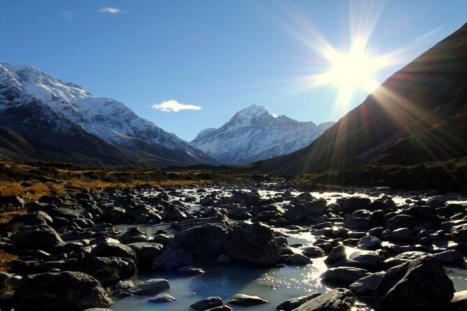 Lake Tekapo to Mt Cook One-Way Small Group Tour - Who should choose this transfer?