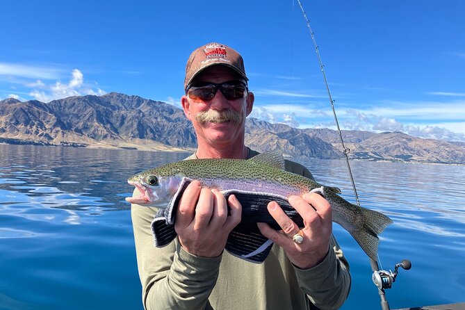 Lake Wakatipu Queenstown: 3 Hour Fishing Adventure by Boat - Lake Wakatipu fishing with mountain views