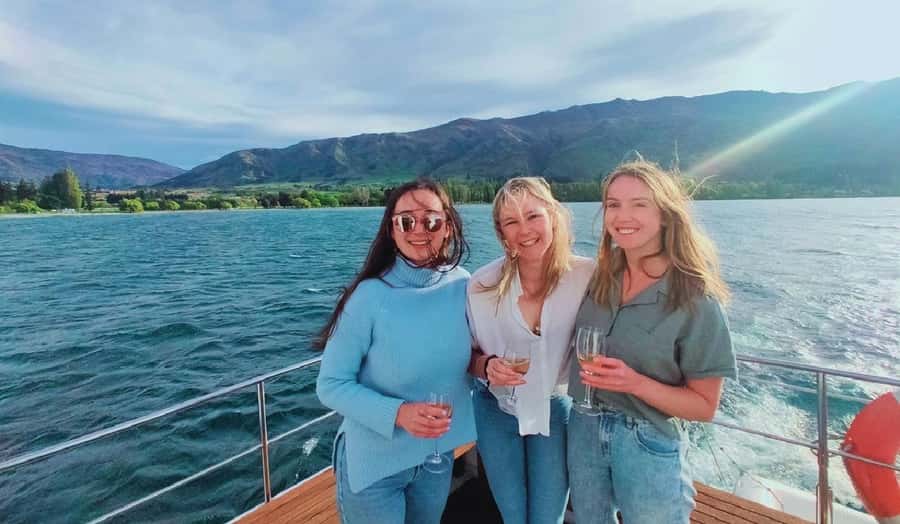 Lake Wanaka Happy Hour Cruise - Cruising into Wanaka’s mountain scenery