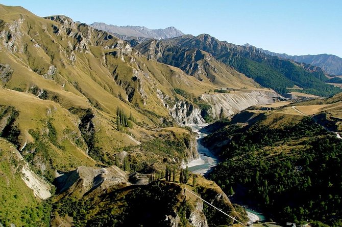 Lord of the Rings and Glacier Helicopter Tour - Landing on a glacier near the Misty Mountains