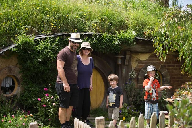 Luxury Small group tour from Auckland to Hobbiton Movie Set - Arriving at the Hobbiton Movie Set