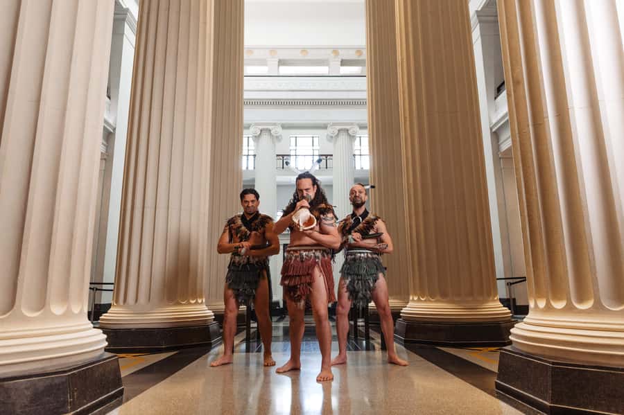 Māori Cultural Experience & Auckland Museum Admission - The Living Taonga performance
