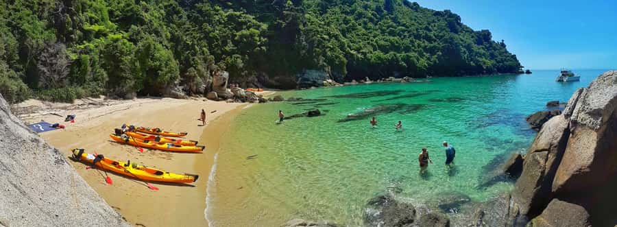 Mārahau: Abel Tasman Marine Reserve Kayak Tour - Calm lagoons and the heart of the park