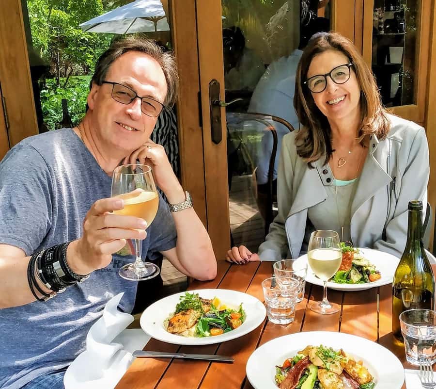 Marlborough: Half Day Blenheim Wine Tour - Eating & Sipping - The vineyard restaurant gives lunch a proper setting