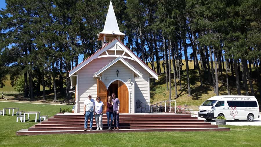 Marlborough Half-Day Wine Tour from Blenheim - The guides are the heart of the day