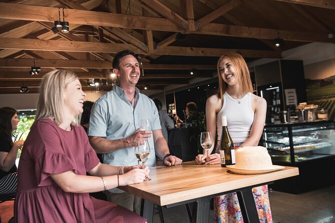Marlborough Icons Tour - Wine tasting + Cruise - What to expect at the two wineries