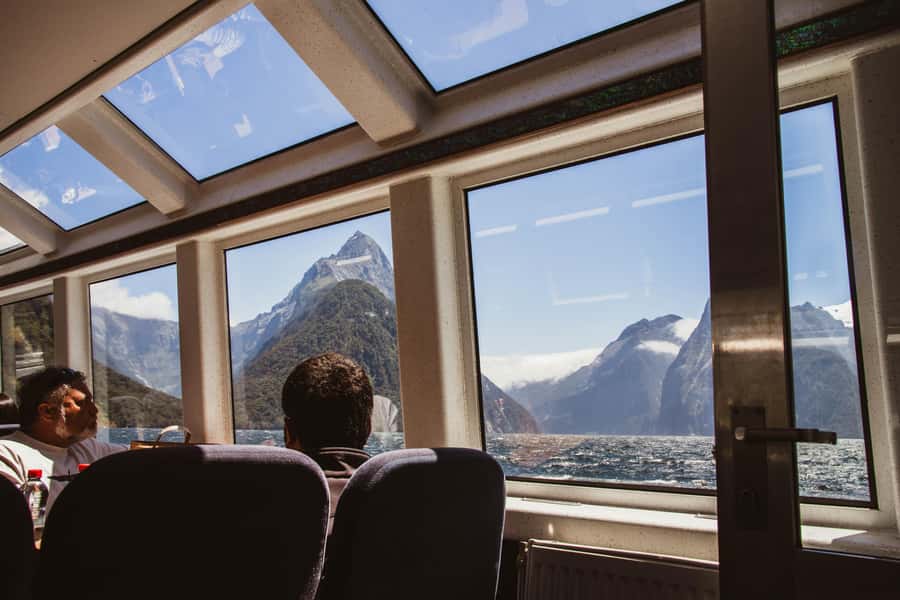 Milford Sound: 2-Hour Small Boat Scenic Cruise - Lion Mountain, Copper Point, and the shape of the fiord