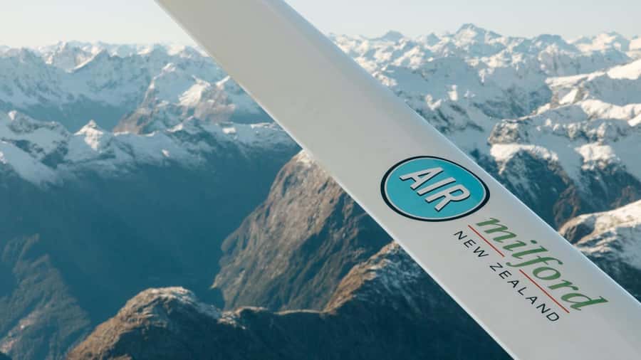 Milford Sound & Big 5 Glaciers Scenic Flight from Queenstown - What to bring for a comfortable hour above the mountains