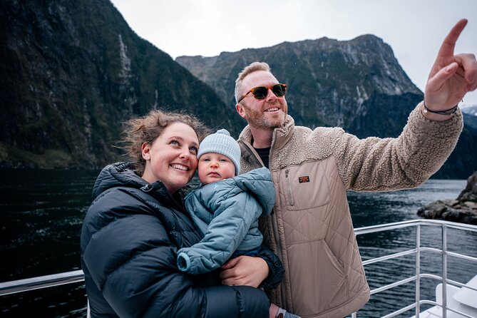 Milford Sound Coach and Cruise tour from Queenstown - The Return Journey to Queenstown