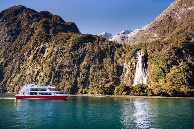 Milford Sound Coach & Cruise ex Te Anau Stunning Views with Lunch - Eglinton Valley shows the scale of Fiordland
