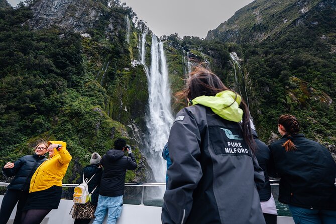 Milford Sound Coach & Cruise Tour from Te Anau - Who will enjoy this Te Anau day trip?