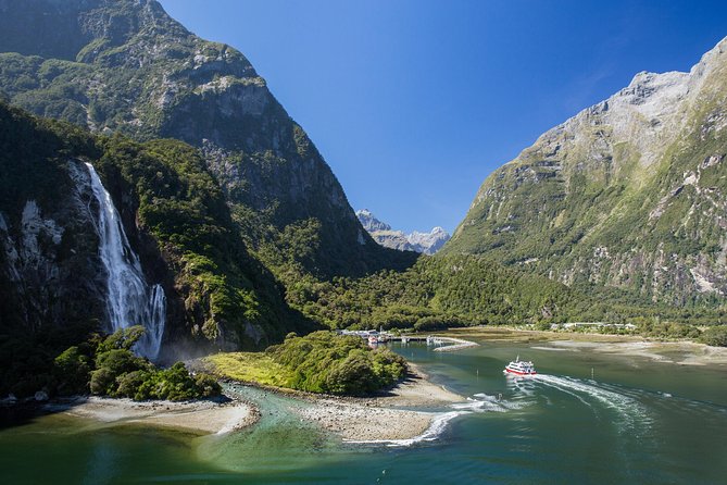 Milford Sound Cruise: Stunning Views & Optional Picnic or Buffet - Stirling Falls and the run toward the Tasman Sea
