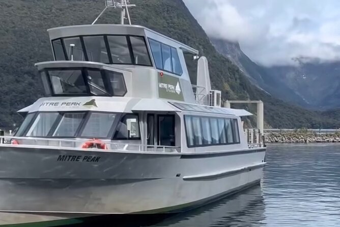 Milford Sound Private Day Trip from Queenstown via Te Anau - Why a private Milford Sound day makes sense
