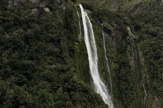 Milford Sound Private Day Trip from Queenstown via Te Anau - Mirror Lakes offers a quick, calm pause