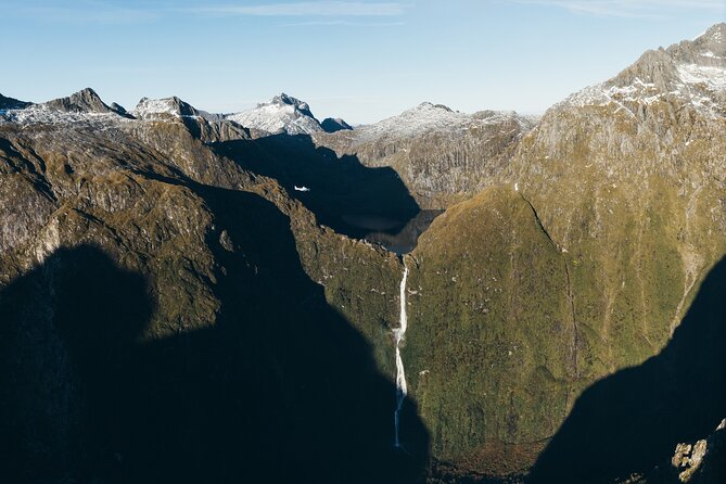 Milford Sound Scenic Flyover ex Queenstown - Starting at Frankton with a central Queenstown pickup