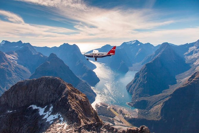 Milford Sound Small Group Tour from Queenstown with Scenic Flight - Homer Tunnel is a dramatic gateway