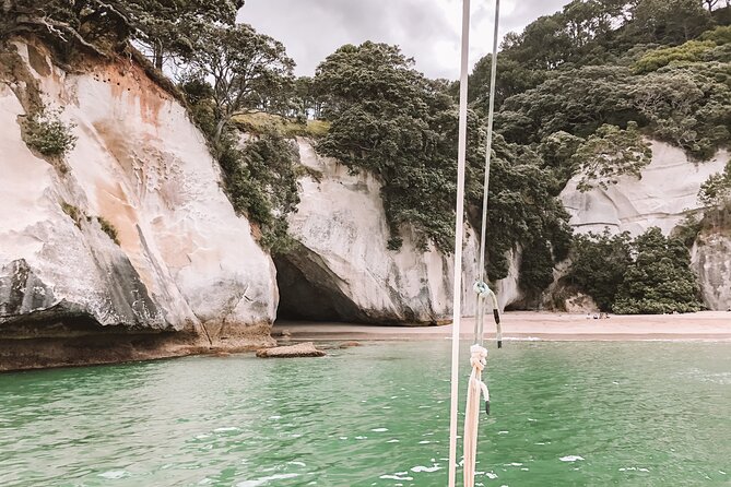 Morning Glory Chilled out Sail (3.5hrs) - A crew that lets the boat feel less formal