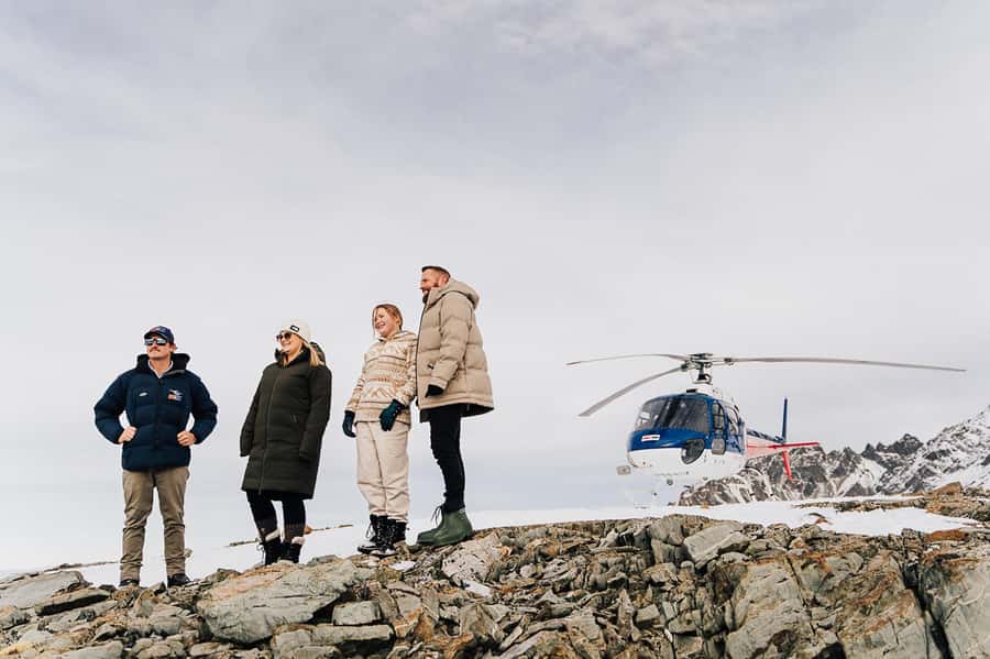 Mount Cook: 25-Minute Alpine Vista Helicopter Flight - Weather, cancellations, and practical planning