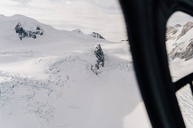 Mount Cook and The Glaciers 55-Minute Helicopter Flight - Is $556.93 a fair price?