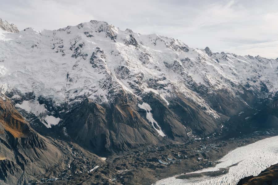 Mount Cook: Helicopter Flight with Alpine Landing - Key points at a glance