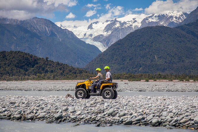 Mount Cook Spectacular Helicopter Flight from Fox Glacier - Who Will Enjoy This Most?