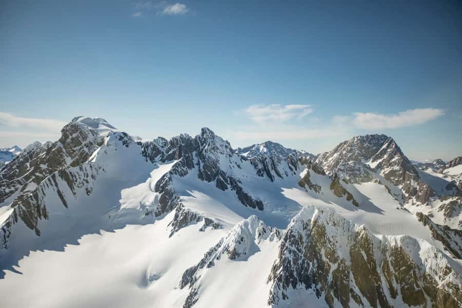 Mount Cook: Tasman Glacier & National Park Scenic Flight - Taking off above Aoraki/Mount Cook National Park