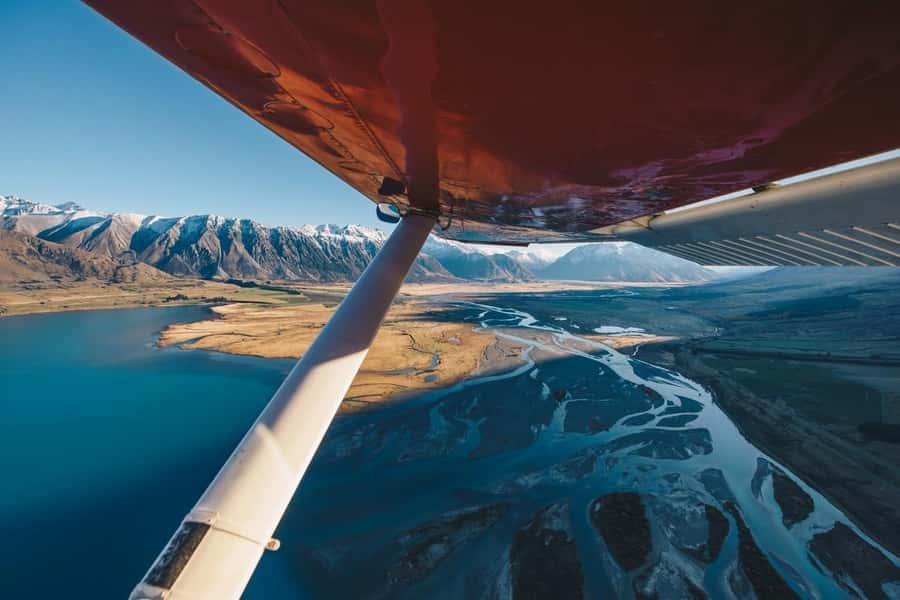 Mt Cook: 55-Minute Scenic Flight in Helicopter or Ski Plane - Across the Main Divide to the West Coast
