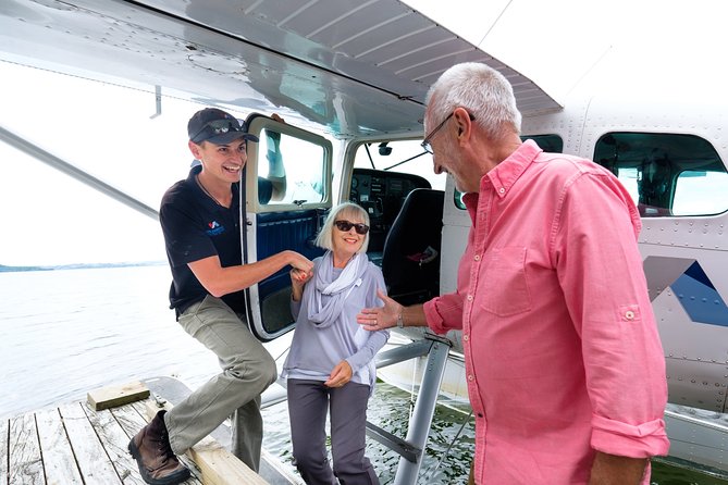 Mt. Tarawera Volcano Scenic Floatplane Tour from Rotorua - Blue and Green Lakes on the return route