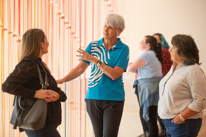 Museum of New Zealand Te Papa Tongarewa: Introducing Te Papa Tour - Art, design, and photography highlights