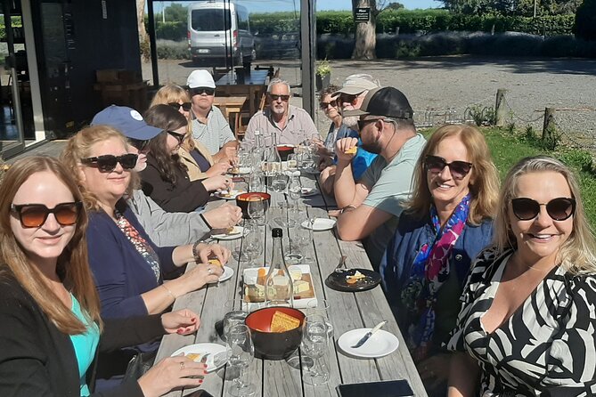 Napier: Afternoon Wine Tasting + visit Silky Oaks Chocolates - Silky Oaks Chocolates: a welcome change of pace