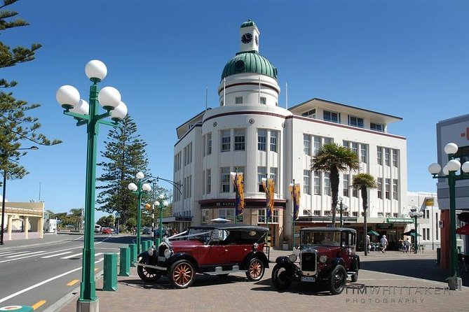 Napier Shore Excursion: City Sights and Hawke's Bay Tour - Te Mata Peak delivers the big view